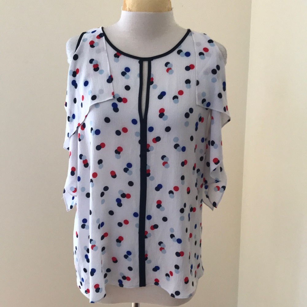 Vince Camuto medium polka dot cold shoulder top.